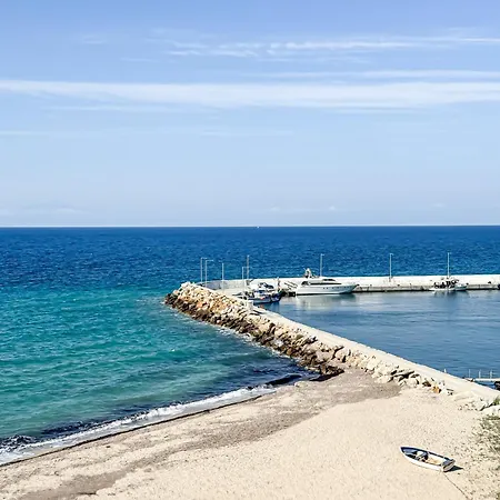 Beachfront Retreat #propertly Apartment Nea Kallikrateia