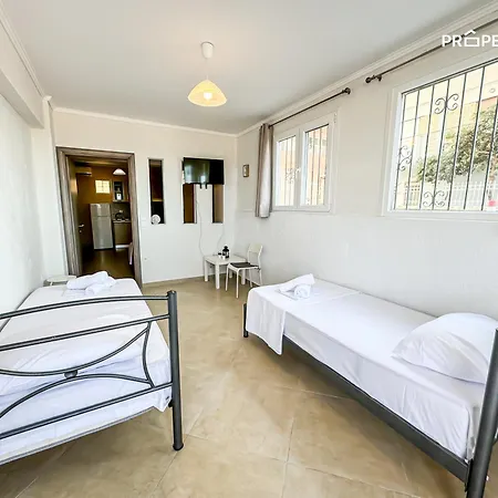 Beachfront Retreat #propertly Apartament *